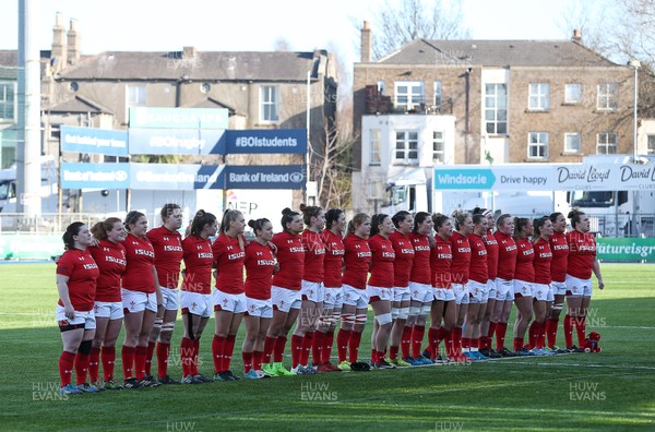 250218 - Ireland Women v Wales Women - Natwest 6 Nations - Wales sing the anthem
