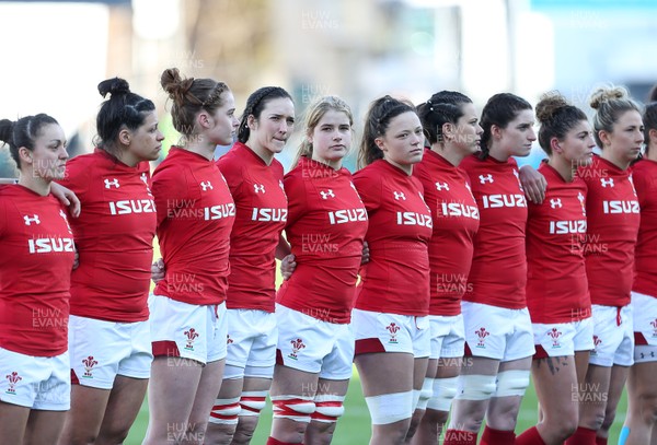 250218 - Ireland Women v Wales Women - Natwest 6 Nations - Beth Lewis of Wales during the anthem