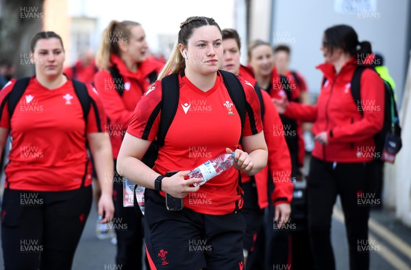 260322 - Ireland Women v Wales Women - TikTok Women’s Six Nations - Gwen Crabb of Wales arrives