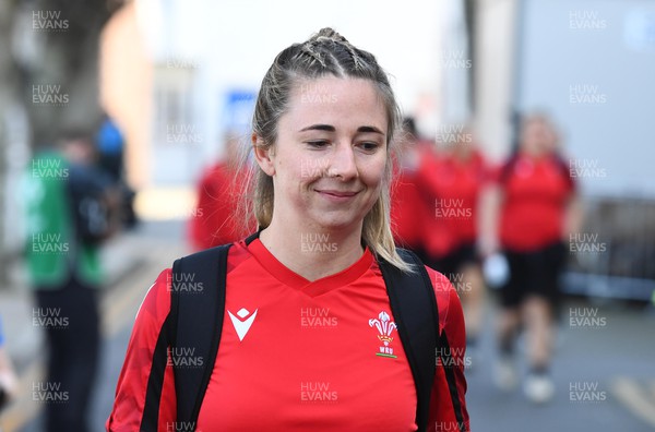 260322 - Ireland Women v Wales Women - TikTok Women’s Six Nations - Elinor Snowsill of Wales arrives