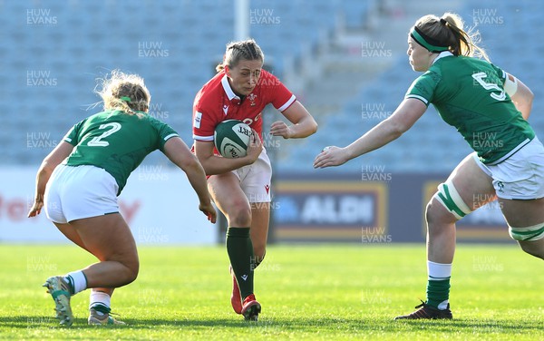 260322 - Ireland Women v Wales Women - TikTok Women’s Six Nations - Hannah Jones of Wales is tackled by Neve Jones of Ireland