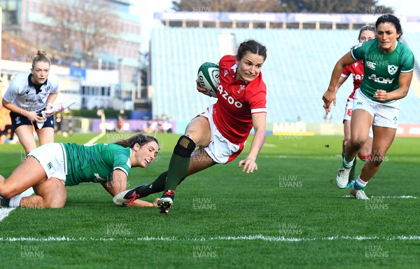 260322 - Ireland Women v Wales Women - TikTok Women’s Six Nations - Jasmine Joyce of Wales scores try