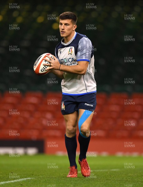 310120 - Italy Rugby Training - Tommaso Allan during training