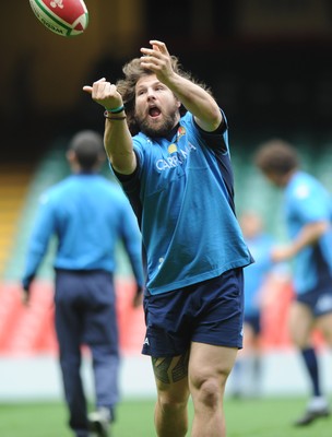 19.03.10 - Italy Rugby Training - Martin Castrogiovanni in action during training. 