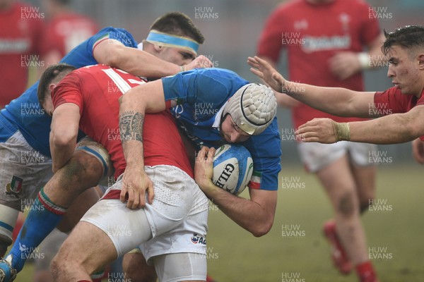 100219 - Italy v Wales - Guinness U20 Six Nations -  Max Llewellyn tackles