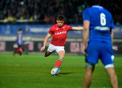 100323 - Italy U20 v Wales U20 - Under 20 Six Nations - Daniel Edwards of Wales kicks for goal