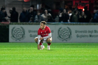 100323 - Italy U20 v Wales U20 - Under 20 Six Nations - Dejected Wales players at the end of the match