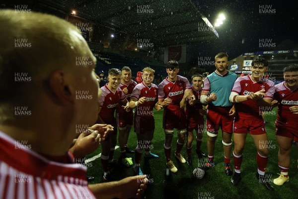 190621 - Italy U20s v Wales U20s - U20s 6 Nations Championship - Wales celebrate the victory at full time