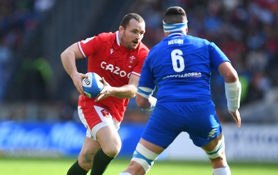 110323 - Italy v Wales - Guinness Six Nations - Ken Owens of Wales takes on Sebastian Negri of Italy