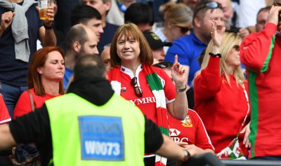 110323 - Italy v Wales - Guinness Six Nations - Wales supporters