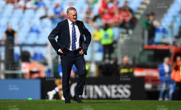 110323 - Italy v Wales - Guinness Six Nations - Italy head coach Kieran Crowley during the warm up