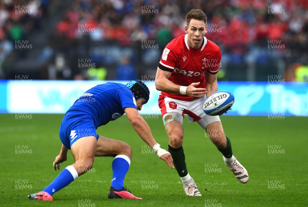 110323 - Italy v Wales - Guinness Six Nations - Liam Williams of Wales