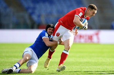 130321 - Italy v Wales - Guinness Six Nations - George North of Wales is tackled by Carlo Canna of Italy