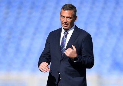 130321 - Italy v Wales - Guinness Six Nations - Italy head coach Franco Smith during the warm up