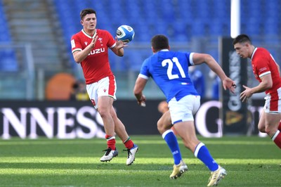 130321 - Italy v Wales - Guinness Six Nations - Callum Sheedy of Wales