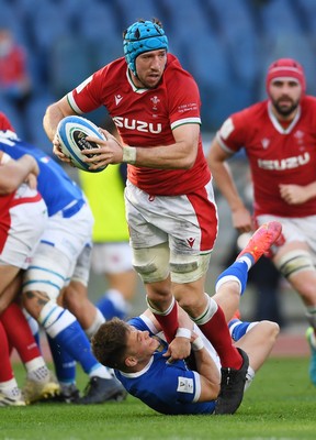 130321 - Italy v Wales - Guinness Six Nations - Justin Tipuric of Wales is tackled by Stephen Varney of Italy