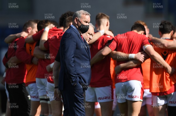 130321 - Italy v Wales - Guinness Six Nations - Wales head coach Wayne Pivac during the warm up