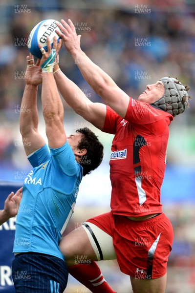 210315 - Italy v Wales - RBS 6 Nations 2015 -Luca Morisi of Italy and Jonathan Davies of Wales compete for high ball