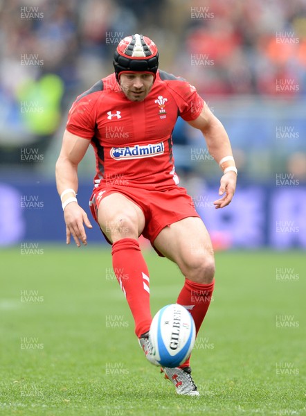 210315 - Italy v Wales - RBS 6 Nations 2015 -Leigh Halfpenny of Wales