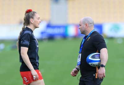 270425 - Italy v Wales, Guinness Women’s Six Nations 2025 - Wales Captain Hannah Jones and Wales Women head coach Sean Lynn during warm up