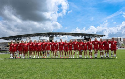 270425 - Italy v Wales, Guinness Women’s Six Nations 2025 - The Wales team during the anthems