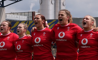 270425 - Italy v Wales, Guinness Women’s Six Nations 2025 - The Wales team during the anthems