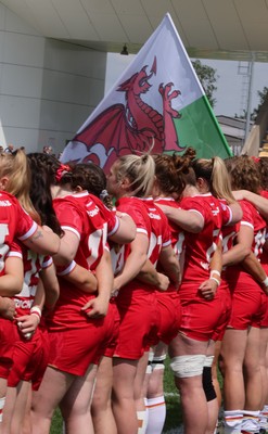 270425 - Italy v Wales, Guinness Women’s Six Nations 2025 - The Wales team during the anthems
