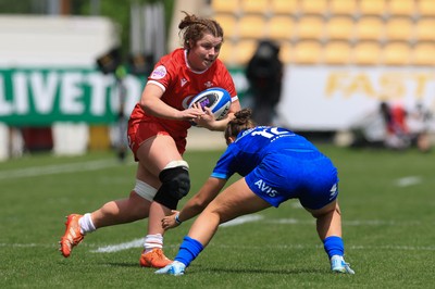270425 - Italy v Wales, Guinness Women’s Six Nations 2025 - Kate Williams of Wales