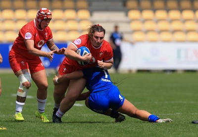 270425 - Italy v Wales, Guinness Women’s Six Nations 2025 - Gwenllian Pyrs of Wales
