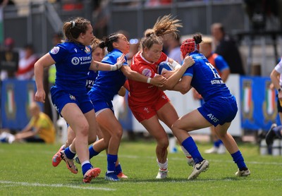 270425 - Italy v Wales, Guinness Women’s Six Nations 2025 - Carys Cox of Wales 