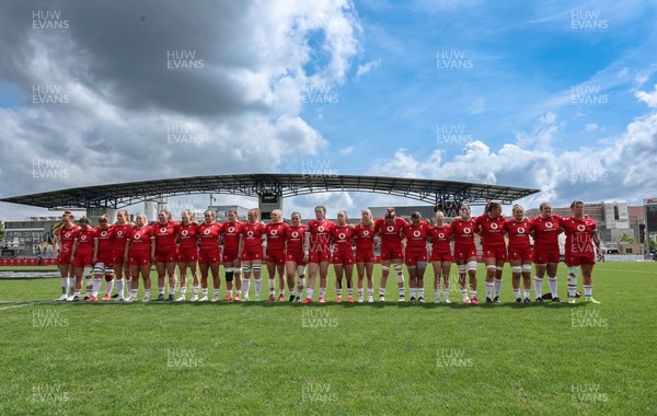 270425 - Italy v Wales, Guinness Women’s Six Nations 2025 - The Wales team during the anthems