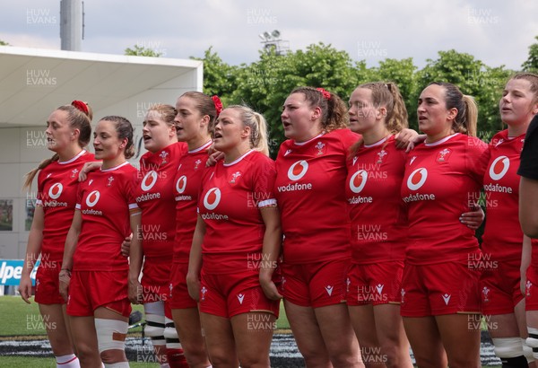 270425 - Italy v Wales, Guinness Women’s Six Nations 2025 - The Wales team during the anthems