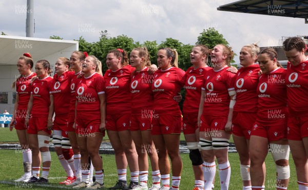 270425 - Italy v Wales, Guinness Women’s Six Nations 2025 - The Wales team during the anthems