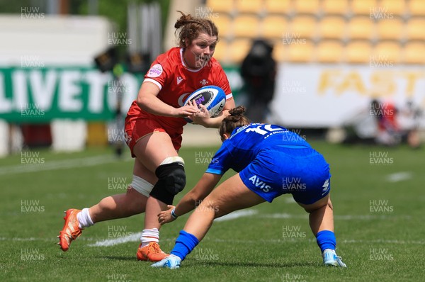 270425 - Italy v Wales, Guinness Women’s Six Nations 2025 - Kate Williams of Wales
