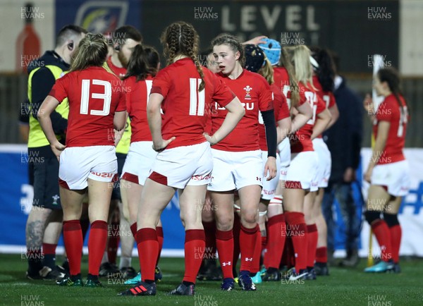 090219 - Italy v Wales - Guinness Women's Six Nations -  Alicia McComish of Wales with the teammates