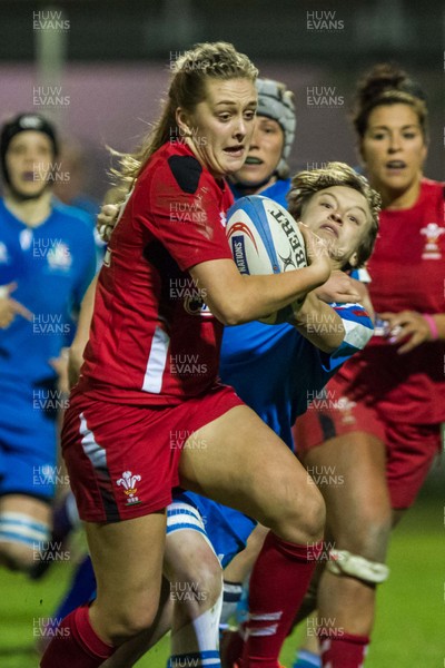 210315 - Italy Women v Wales Women - RBS Womens 6 Nations 2015 - Hannah Jones of Wales runs through Paola Zangirolami