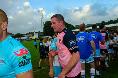 100622 - James Hook Select XV v Classic Lions XV - James Hook Testimonial Match - Phil Vickery of Classic Lions