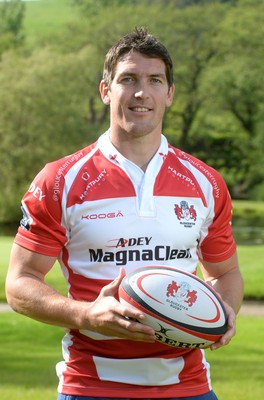 James Hook Signs for Gloucester Rugby 030614