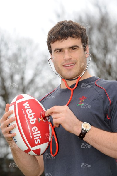 07.02.08 - Wales Rugby - Wales new cap, Jamie Roberts who is training to be a doctor. 