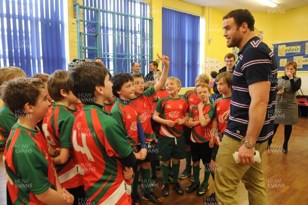 090413 - Cardiff Blues -Jamie Roberts at his old school Ysgol y Wern in Llanishen, Cardiff 