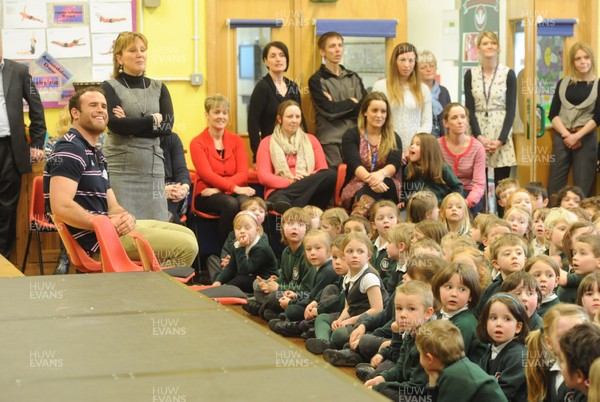 090413 - Cardiff Blues -Jamie Roberts at his old school Ysgol y Wern in Llanishen, Cardiff 