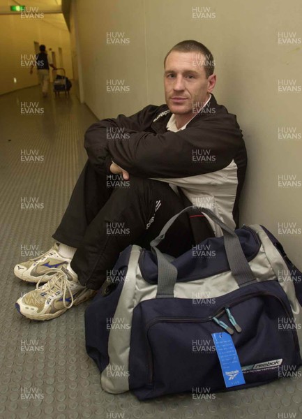 060601 - Japan Select XV v Wales - Alan Bateman injured in the game waits to fly back home