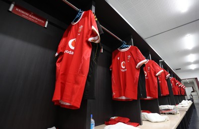 050725 - Japan v Wales - Summer Tour First Test - Wales changing room before the game