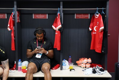 050725 - Japan v Wales - Summer Tour First Test - Ben Thomas of Wales in the dressing room