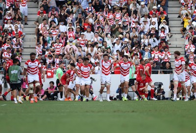 050725 - Japan v Wales - Summer Tour First Test - Japan celebrate scoring a try