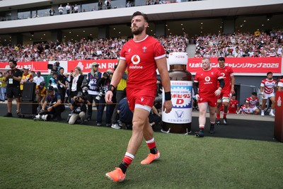 050725 - Japan v Wales - Summer Tour First Test - Johnny Williams of Wales 