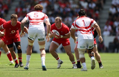 050725 - Japan v Wales - Summer Tour First Test - Dewi Lake of Wales 