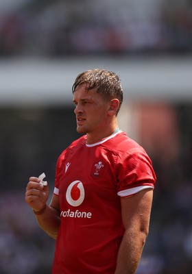 050725 - Japan v Wales - Summer Tour First Test - Alex Mann of Wales 