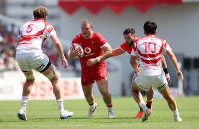050725 - Japan v Wales - Summer Tour First Test - Dewi Lake of Wales 