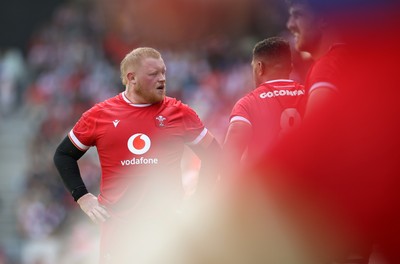050725 - Japan v Wales - Summer Tour First Test - Keiron Assiratti of Wales 